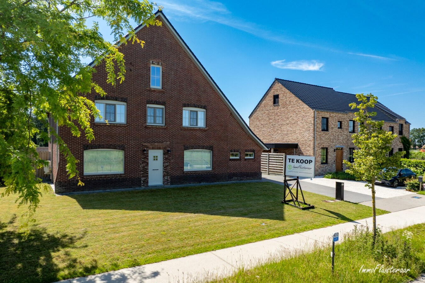 Gerenoveerde woning met weiland op ca. 1,2 ha te Bree 