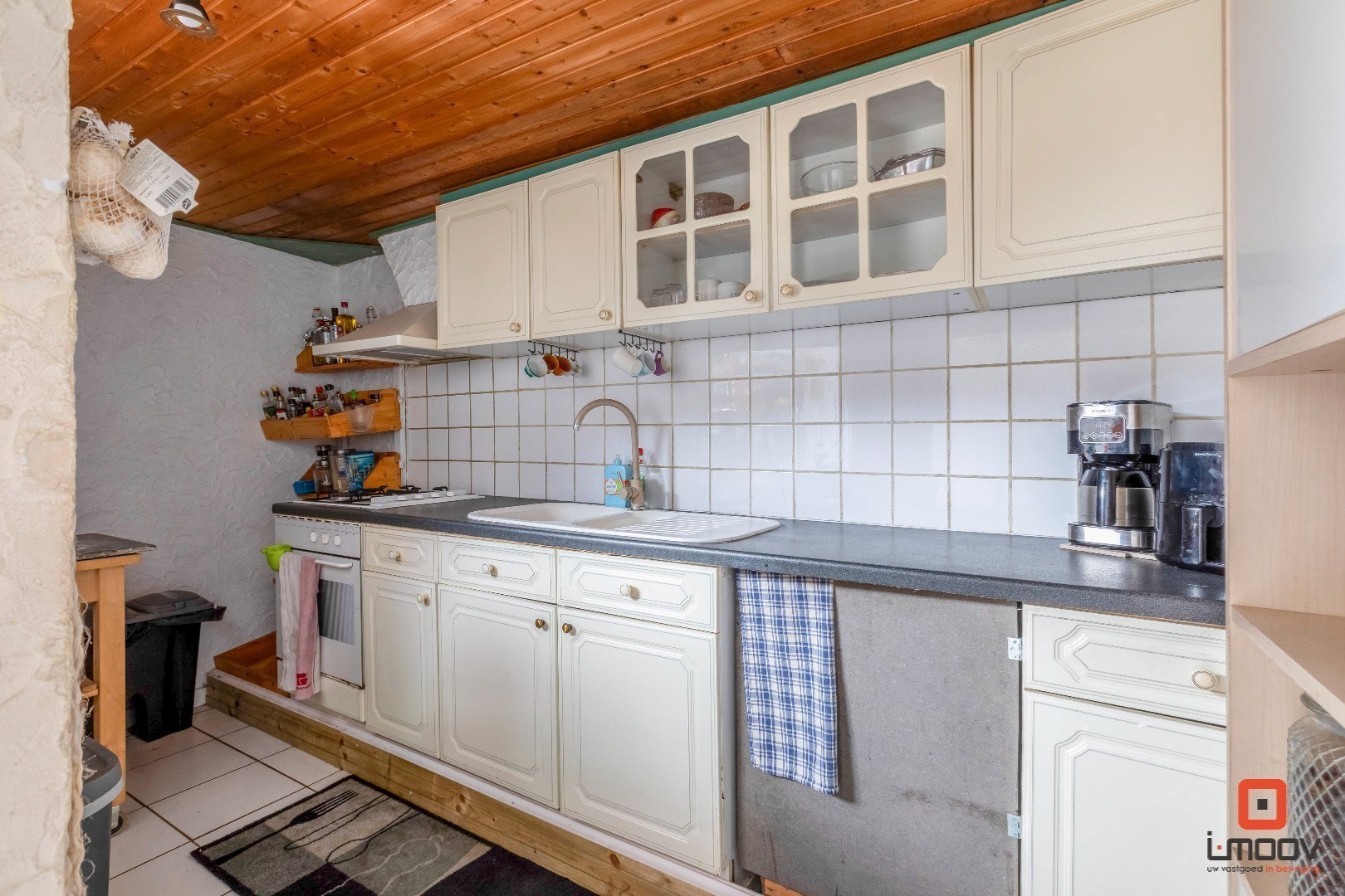 Instapklare woning met karakter en uitzonderlijke tuin van 390 m² 