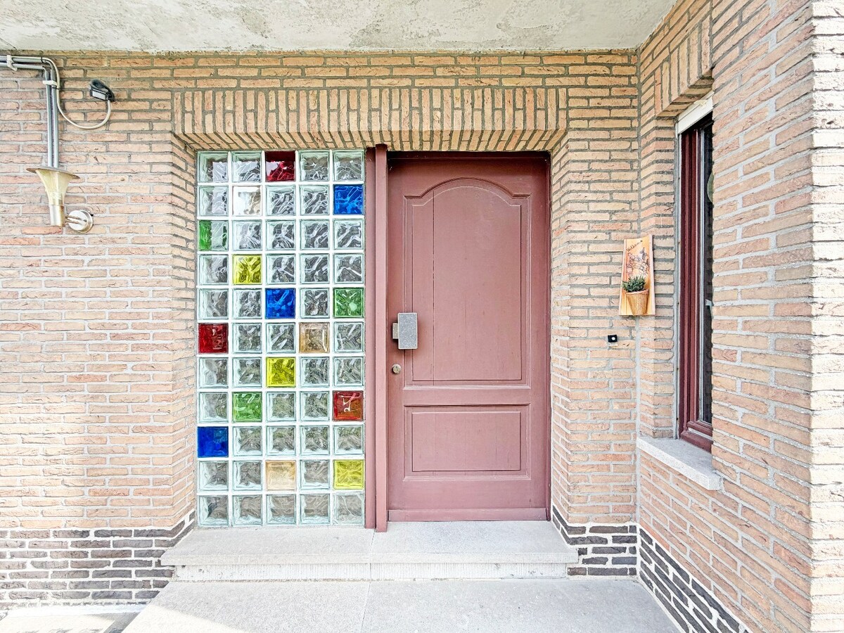 Solide bel-étage met 4 slaapkamers en tuin te Zottegem 