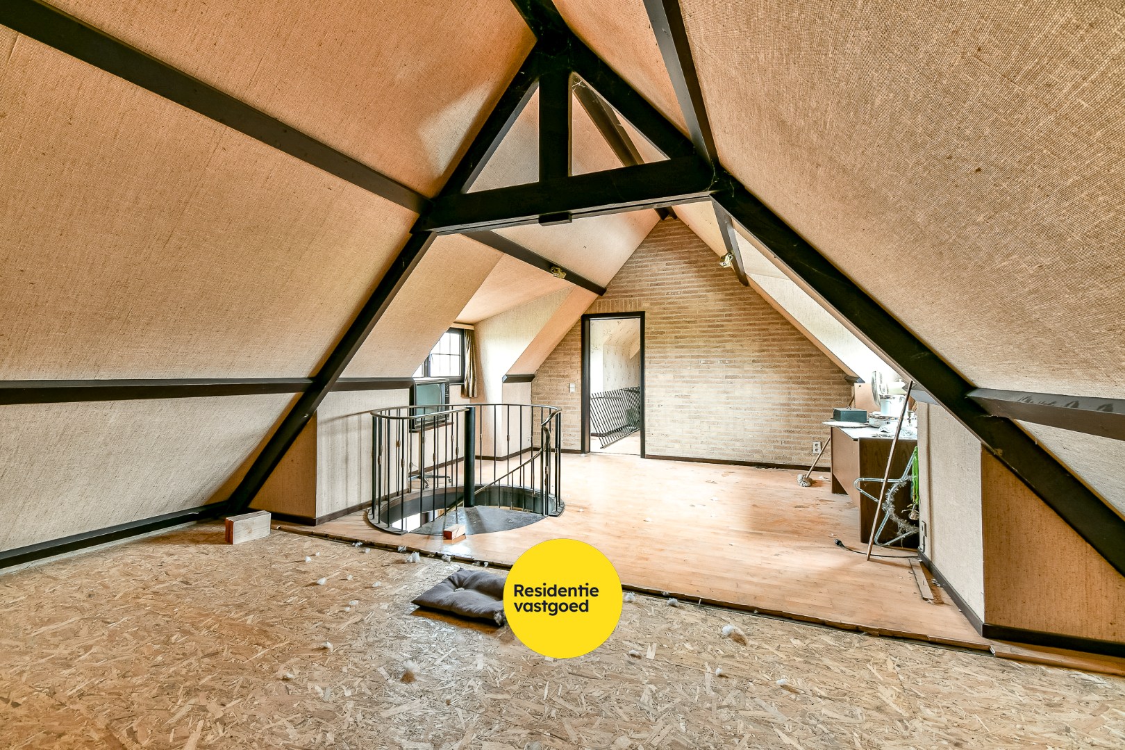 Prachtig landhuis op landelijke ligging te Leffinge. 