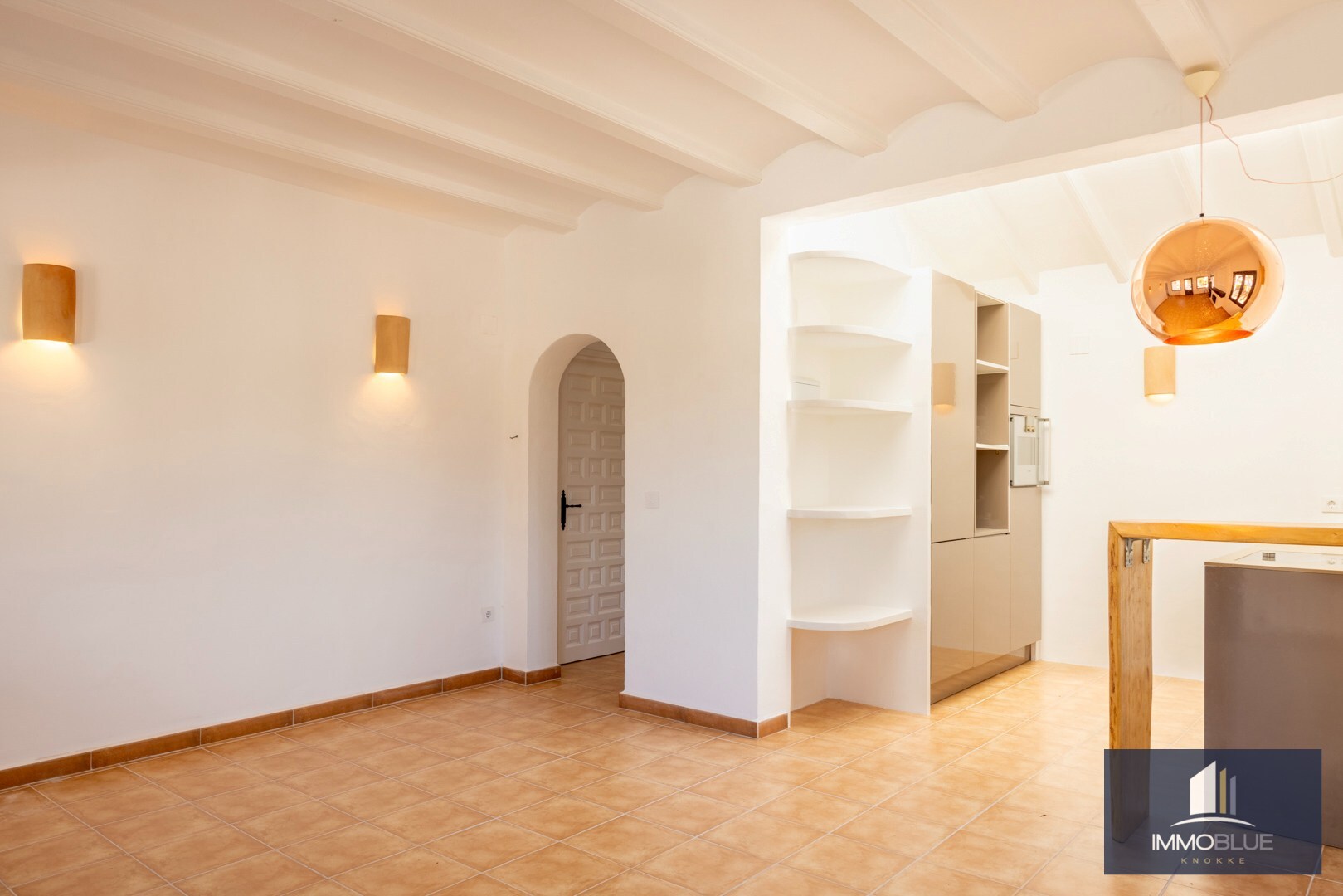 Gerenoveerde villa gelegen in een rustige urbanisatie Tosalet. 