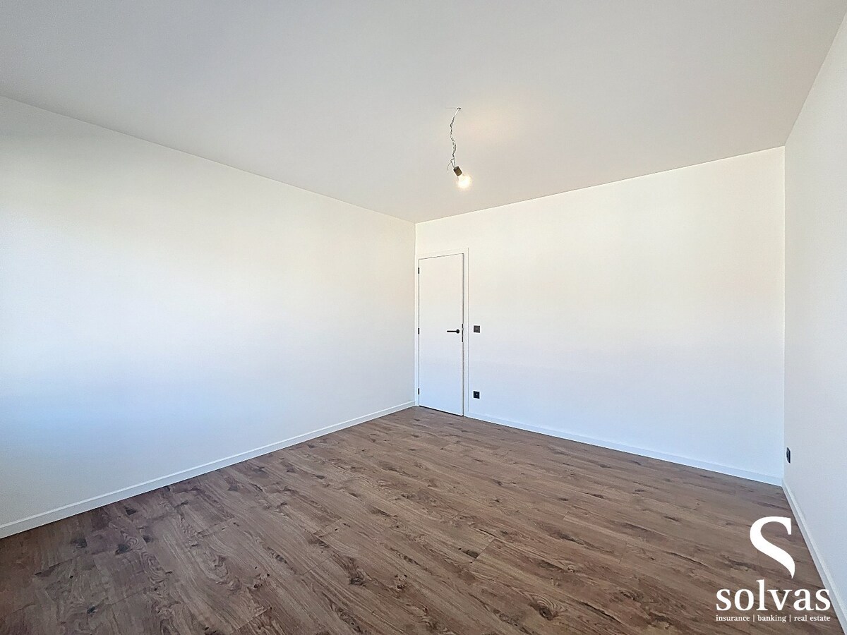 Gerenoveerd appartement op goede locatie te Gent! 