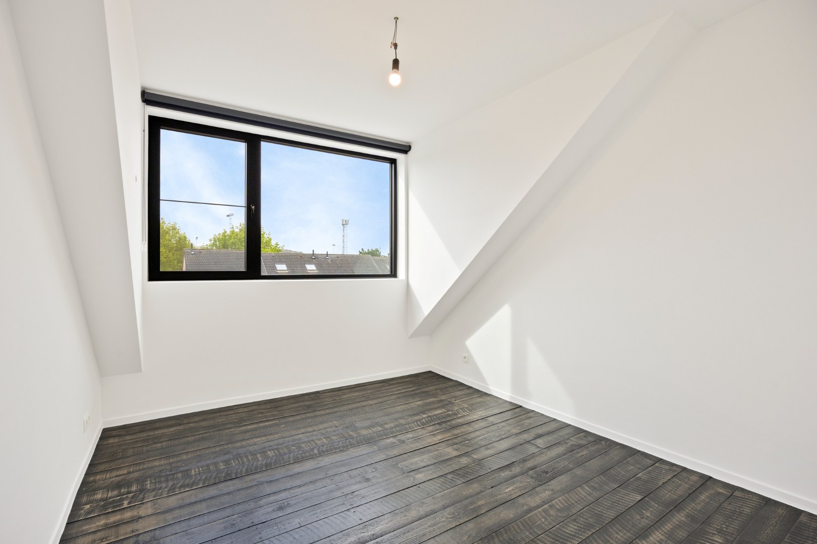 Totaal gerenoveerde woning met 3 slaapkamers, 2 badkamers, tuin en terras in Kessel-Lo! – EPC 14 kWh/m² - bewoonbare opp. 152 m² 