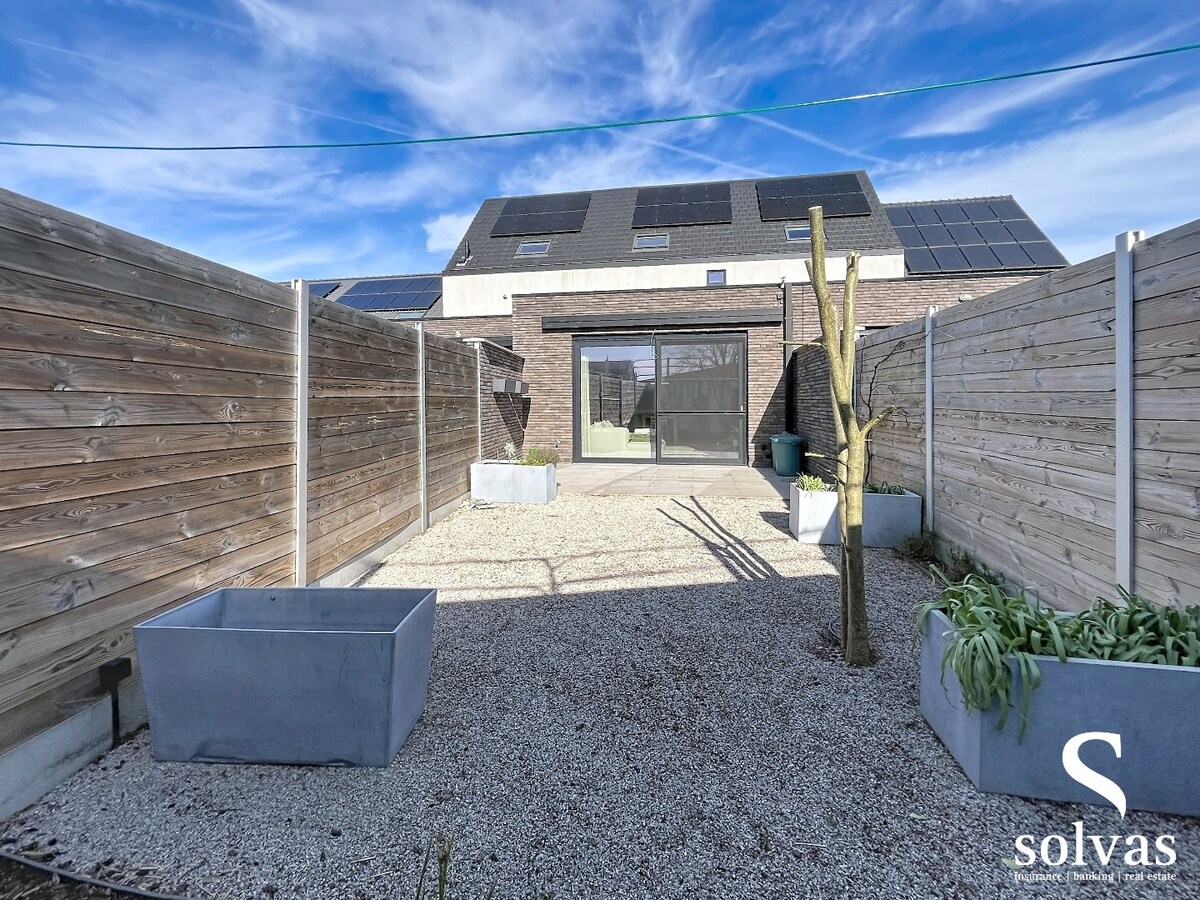 Energiezuinige woning met drie slaapkamers in hartje Bellem - Energielabel A - 186.00m² bewoonbare oppervlakte 