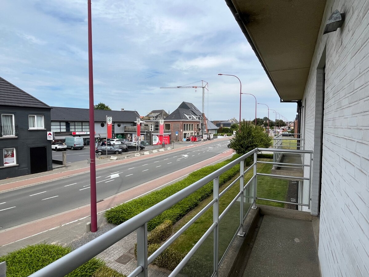 Modern, hoogwaardig 2-slpk-appartement mét ondergrondse staanplaats 