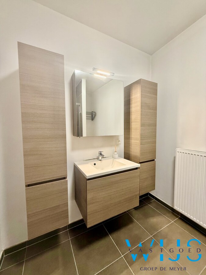 Gelijkvloersappartement met staanplaats te Ertvelde ! 