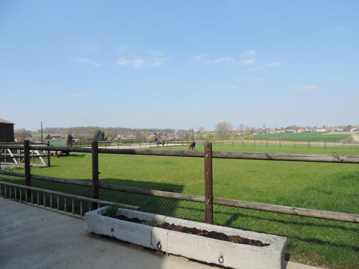 Ferme vendu À Gingelom