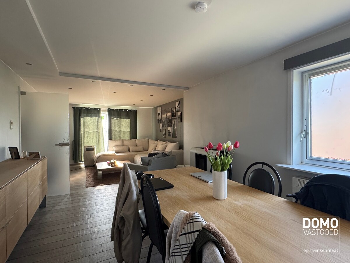 MOOI RUIM APPARTEMENT IN KURINGEN 