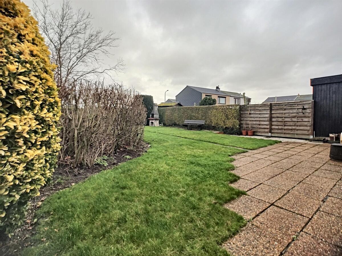 Zeer goed gelegen woning op perceel van 428m² - Heist 