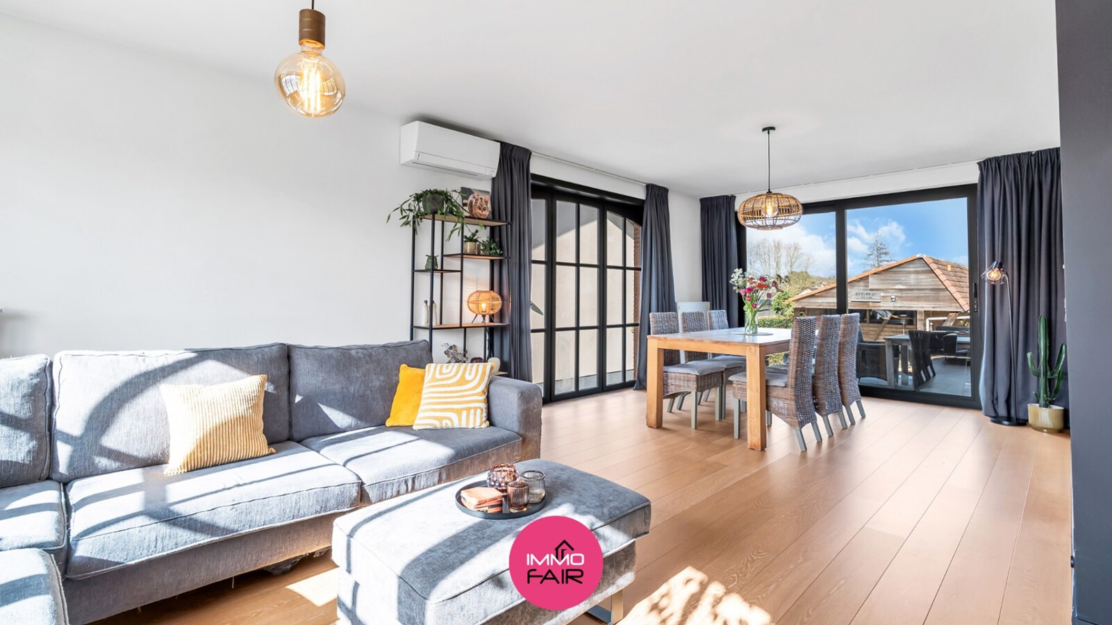 Instapklare bungalow met royale tuin op rustige topligging in Houthalen 