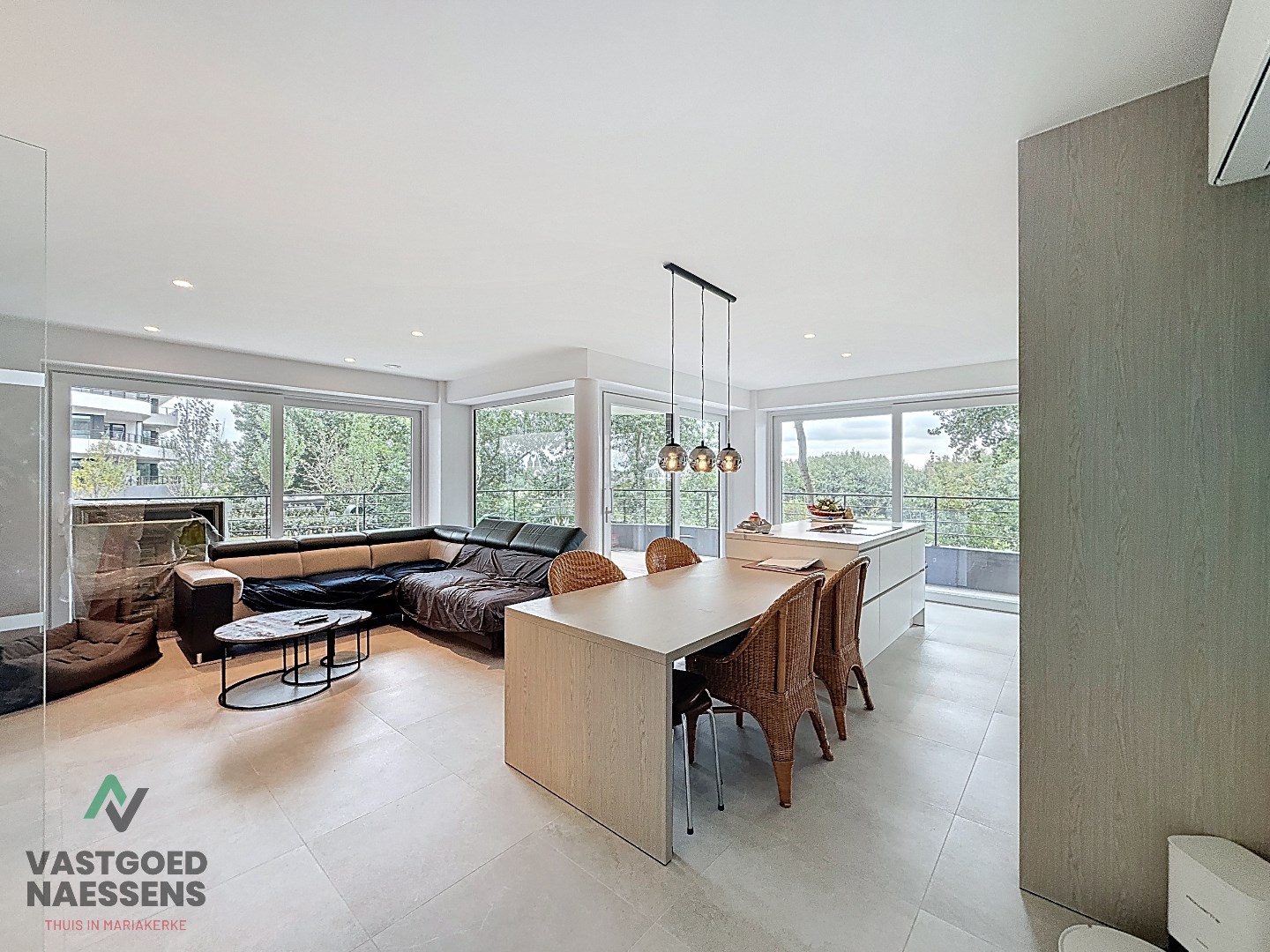 SCHITTEREND 2 SLPK AP - RIANT TERRAS - ZICHT OP GOLF 