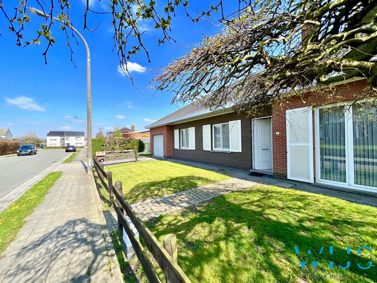 Ruime bungalow op 840 m² te KLUIZEN/EVERGEM ! 