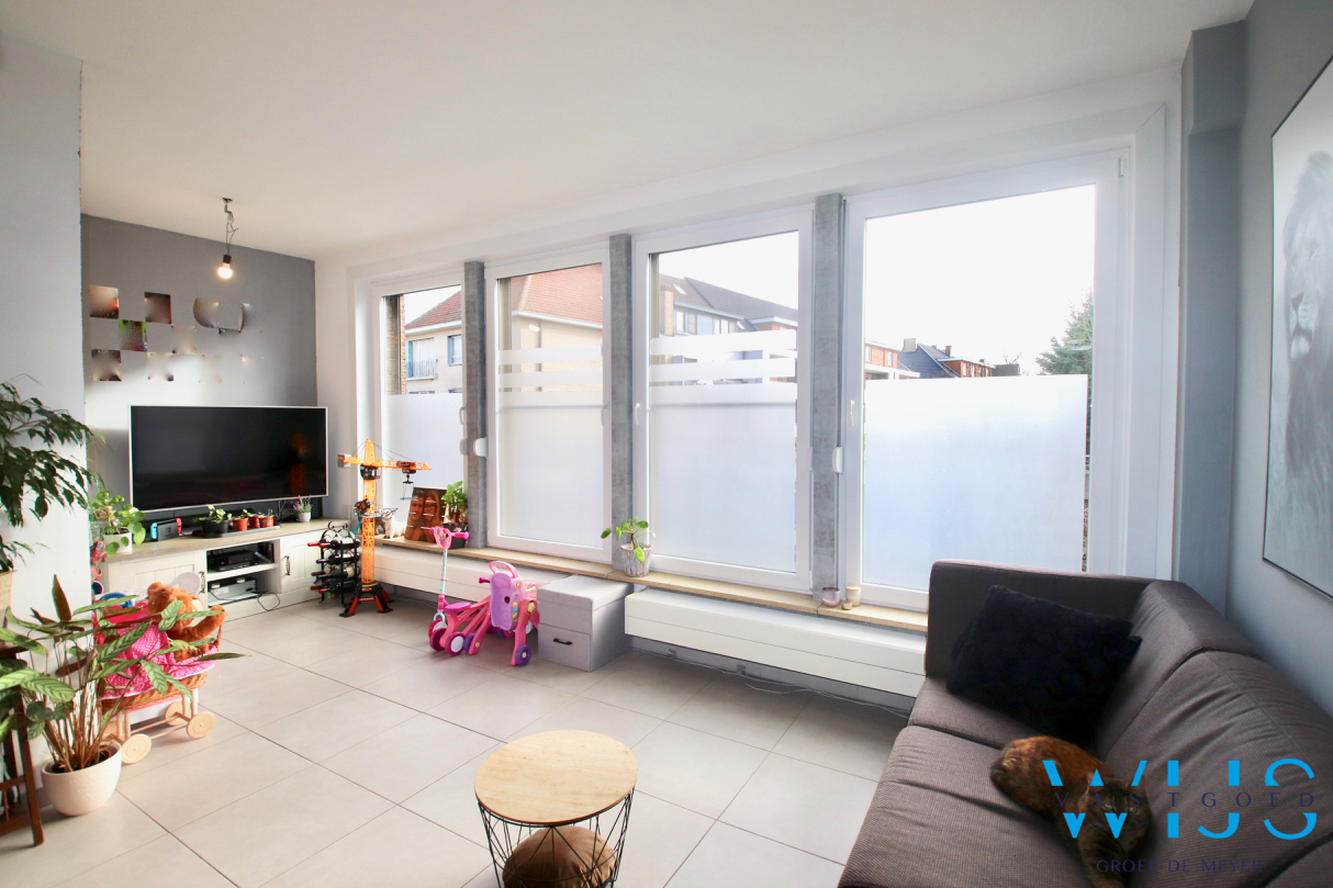 Instapklare bel-étage in HOB te Zelzate ! 