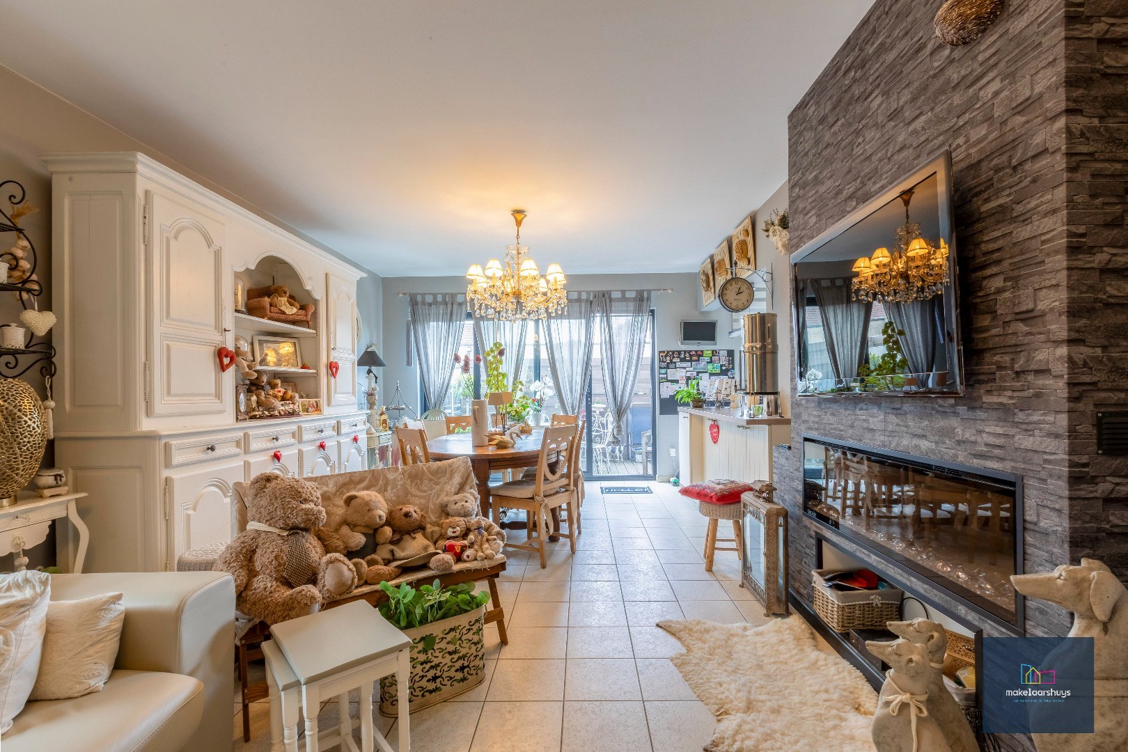 Instapklaar 2-slpk app. met alle comfort + staanplaats 