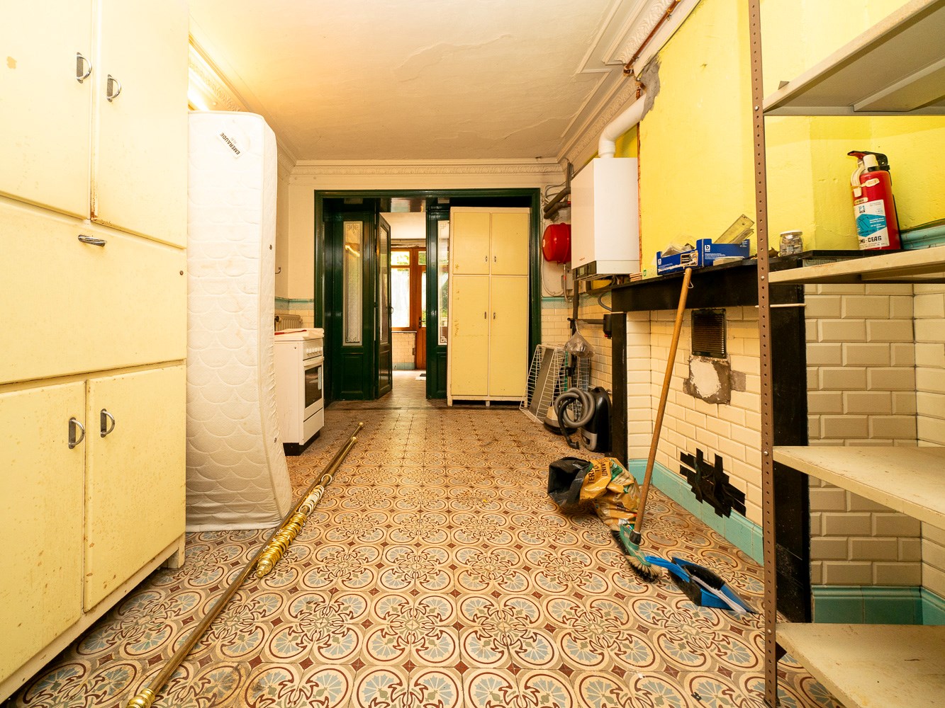 Knappe herenwoning met praktijkruimte en tuin 