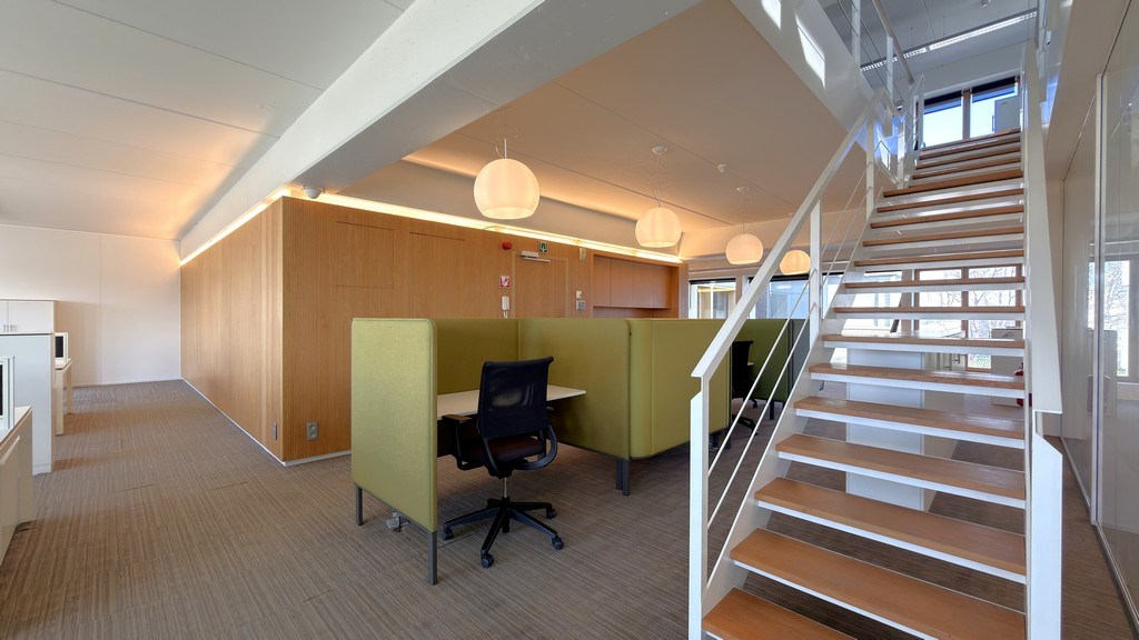 Volledig uitgeruste kantoren te huur langs E313 te Wommelgem