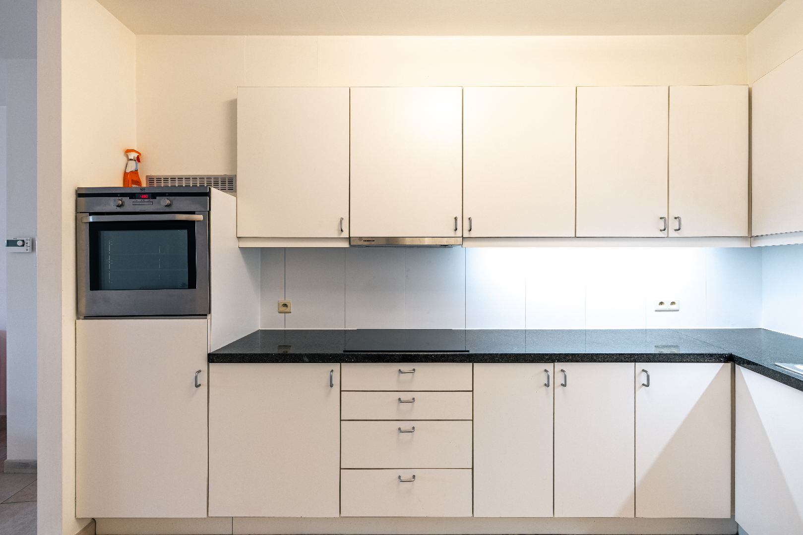 Twee-slaapkamerappartement aan het water 
