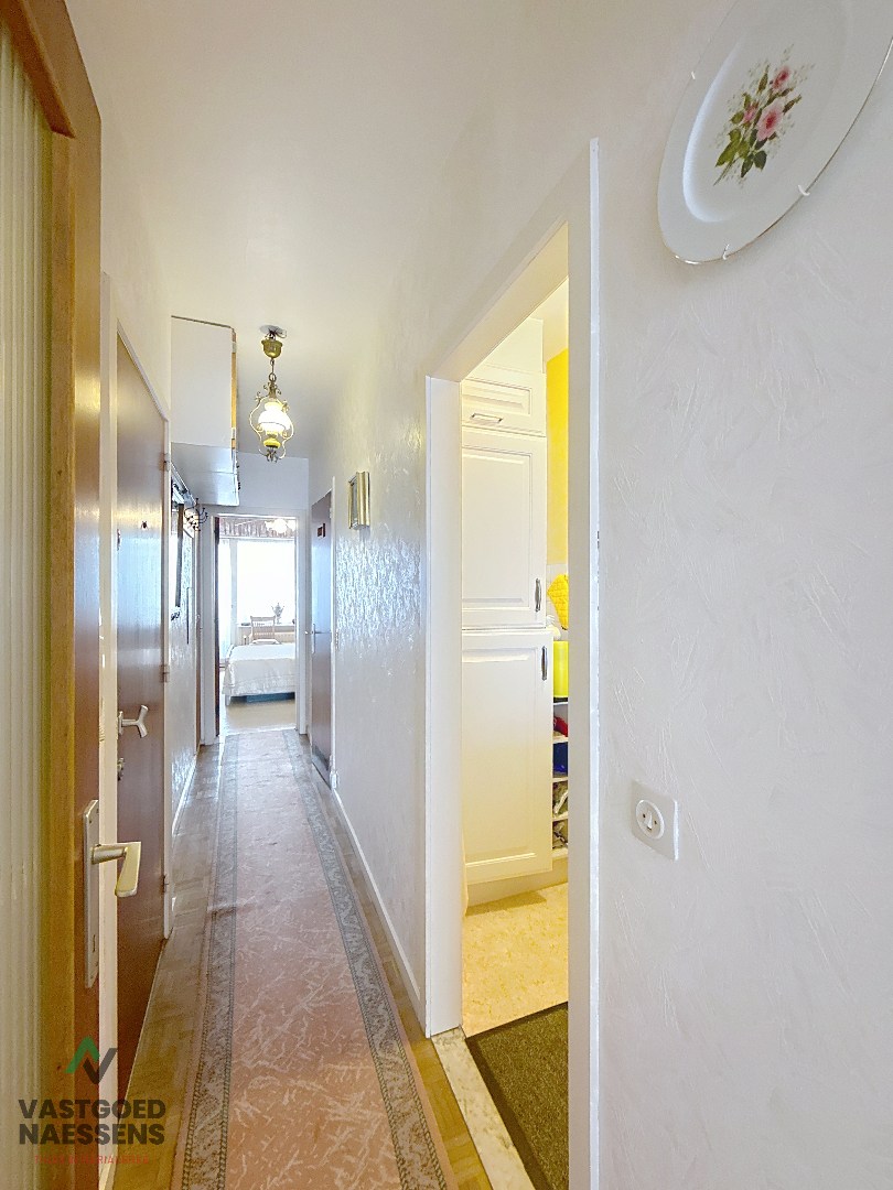 app 1 chambre-vue meublé. 