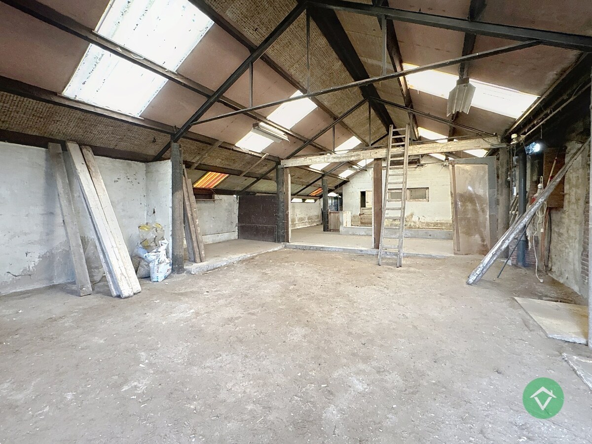 Alleenstaande woning met vergezichten te Zwevezele 