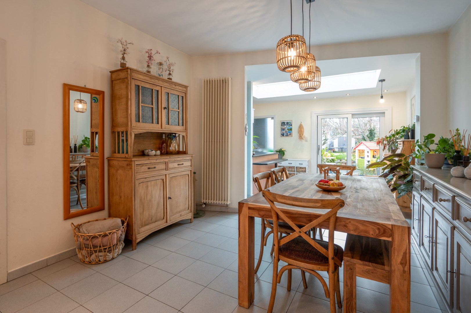 Instapklare en charmante woning met 3 slaapkamers en tuin 