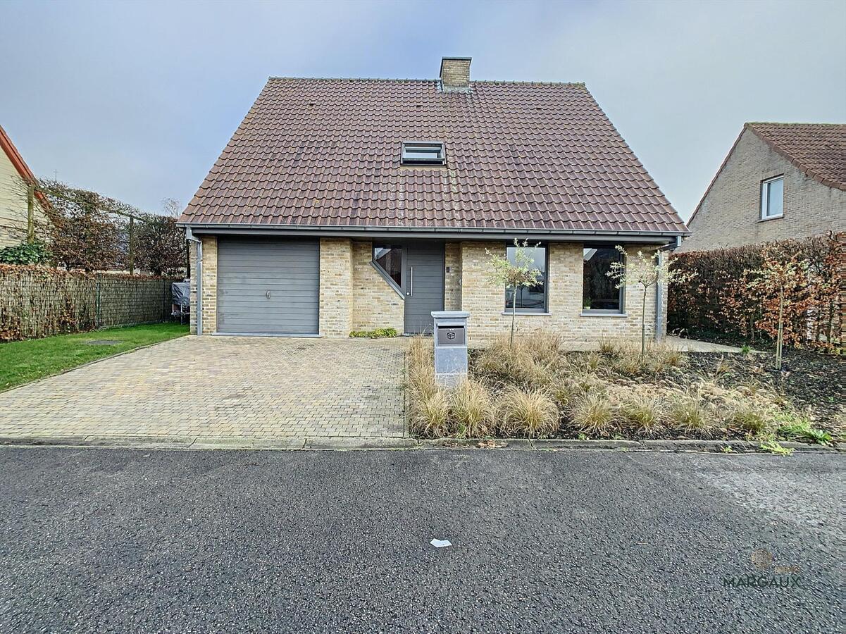 Rustig gelegen vrijstaande villa met grote tuin 