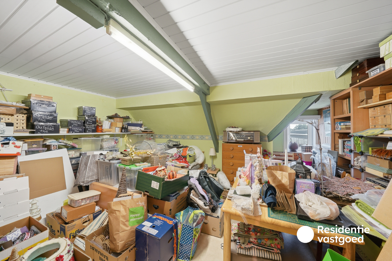 Gezellige woning met diepe tuin en 3 kamers nabij centrum Oudenburg 