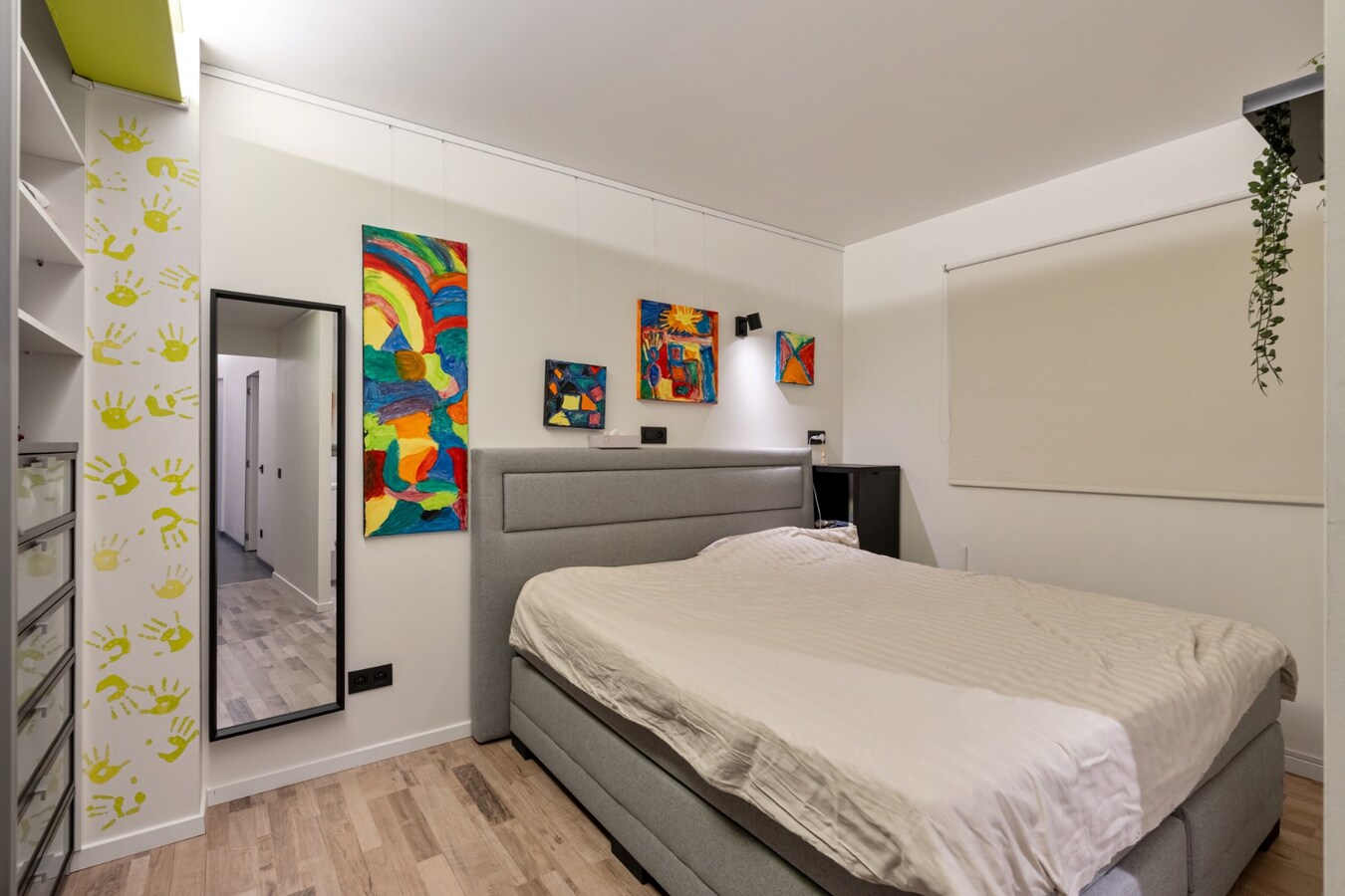 Uniek landhuis op een perceel van +/- 27 are in een GROENE oase 