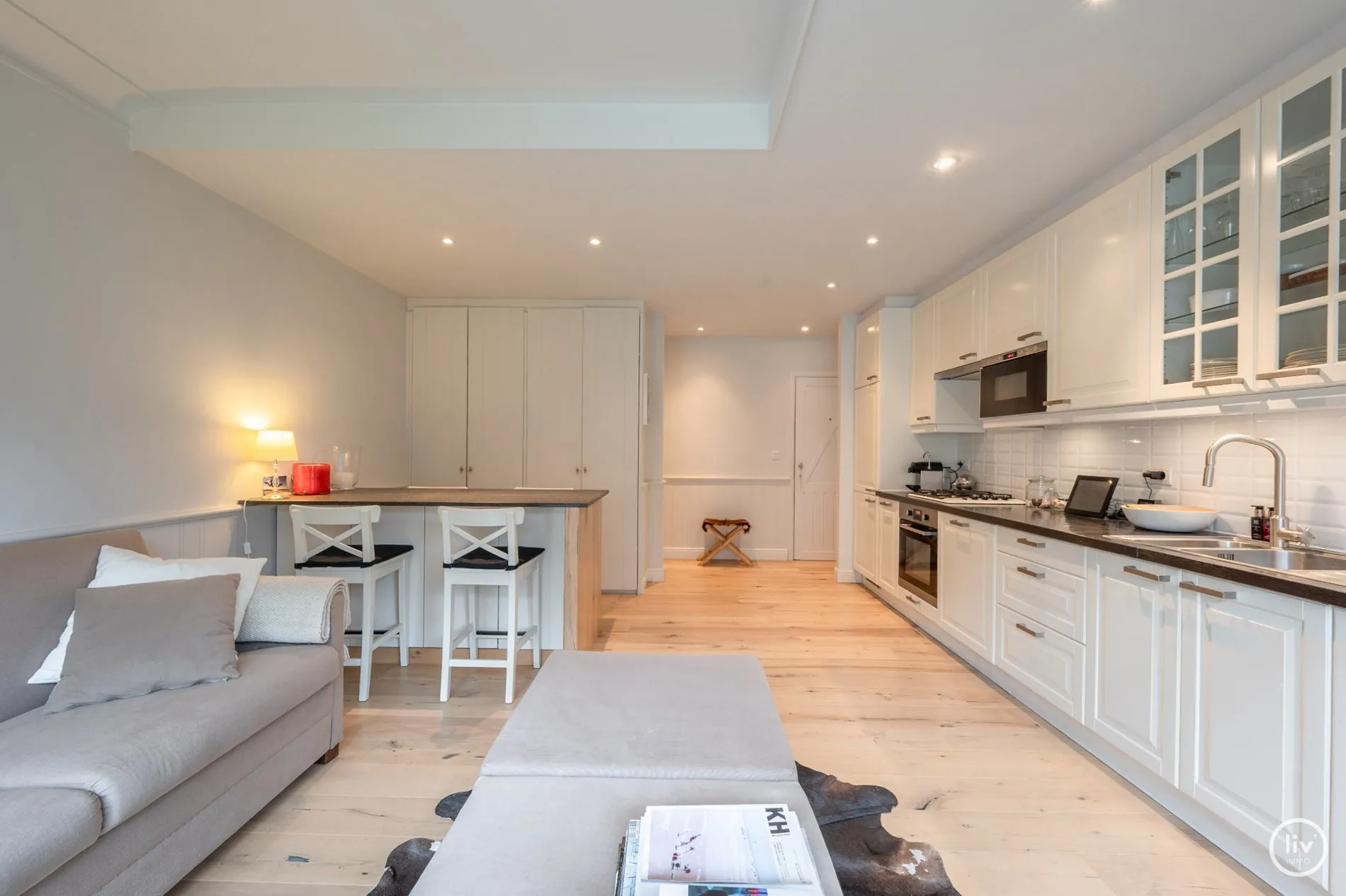 Studio entièrement rénové avec terrasse orientée au sud, à 50m à pied de la digue de la plage d'Albertstrand.