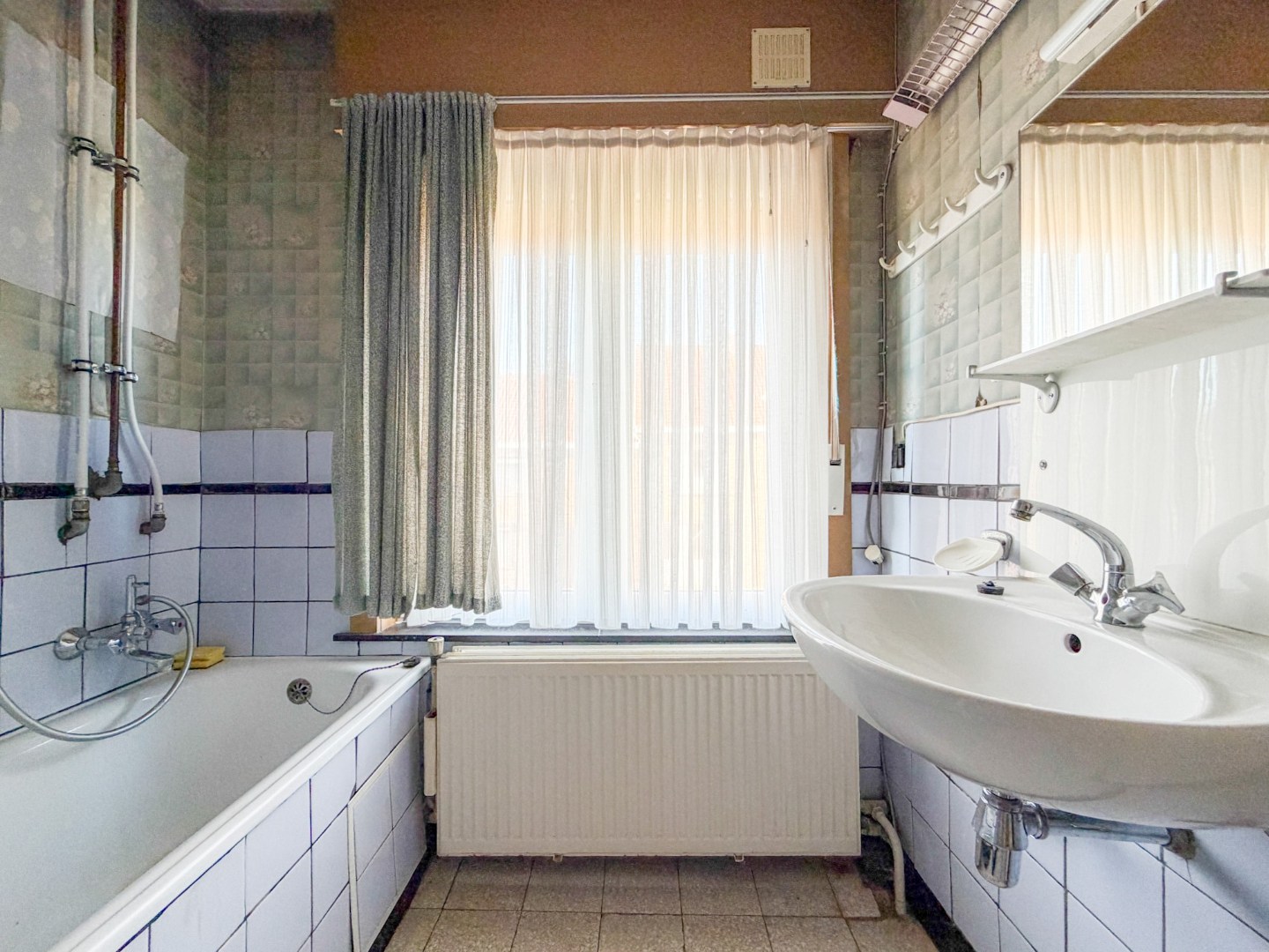 Vrijstaande woning op mooi hoekperceel (950 m²), Aartrijke. 