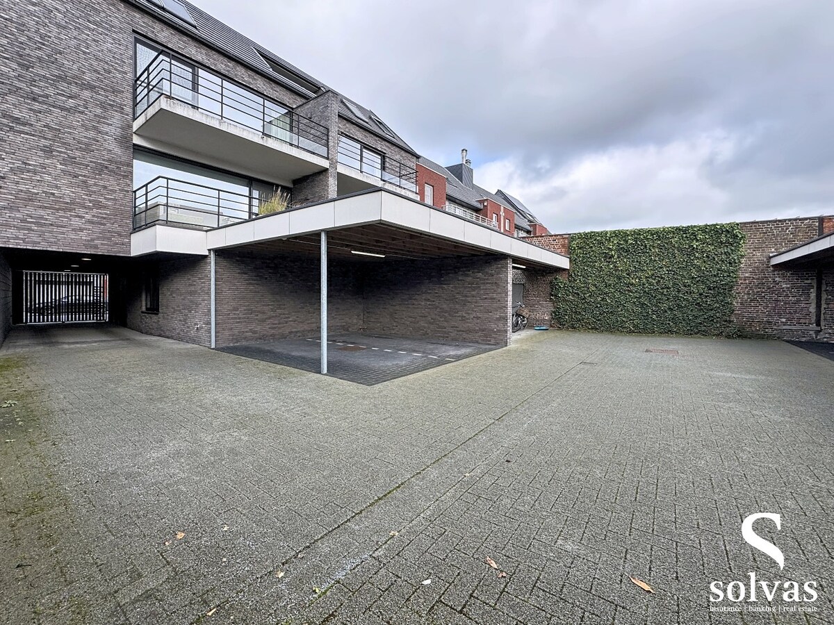 Overdekte parkeerplaats te huur 
