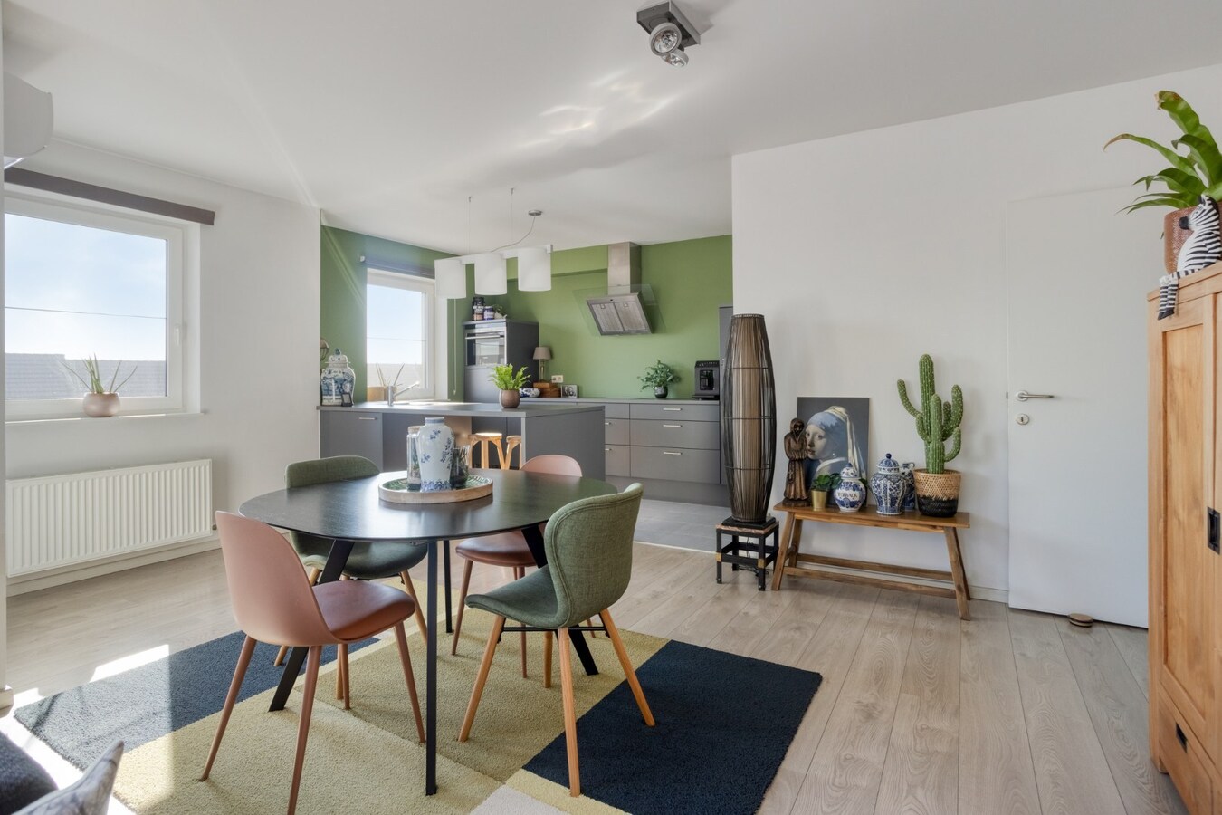 Prachtig appartement met zonnig terras en garage te Duffel 