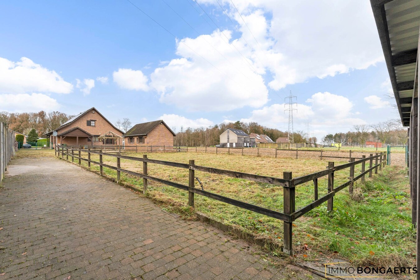 Gelijkvloerse woning op rustige locatie 