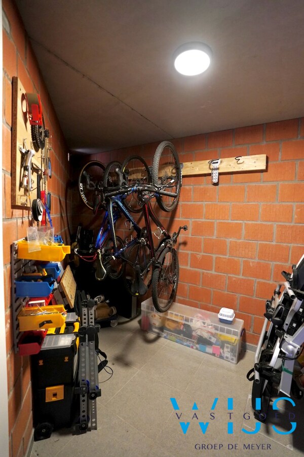 Instapklaar appartement met 2 slaapkamers &amp; terras te ASSENEDE ! 