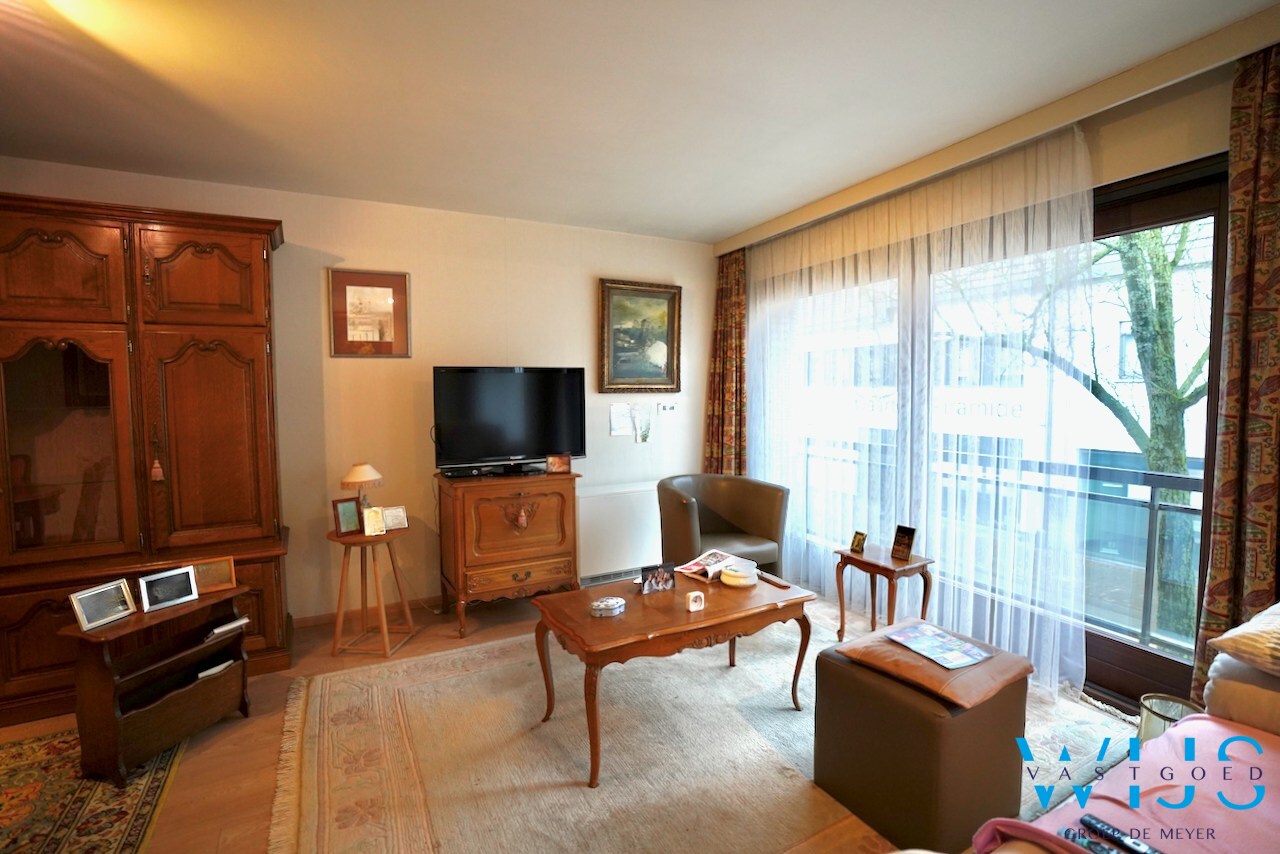 Praktisch appartement met 2 slaapkamers in hartje Evergem ! 