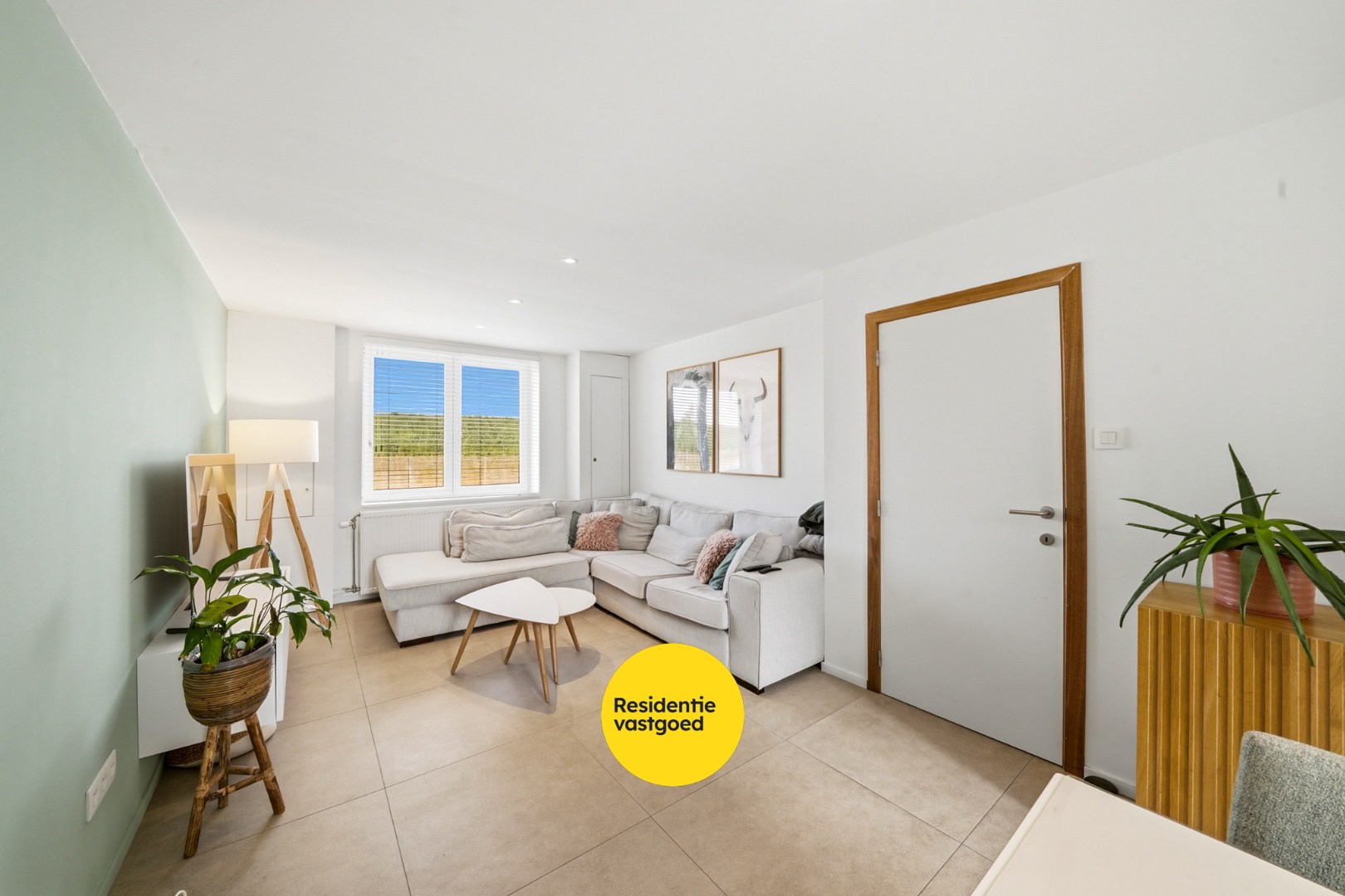 Instapklare woning met 3 slaapkamers en tuin met zicht op de Spuikom 