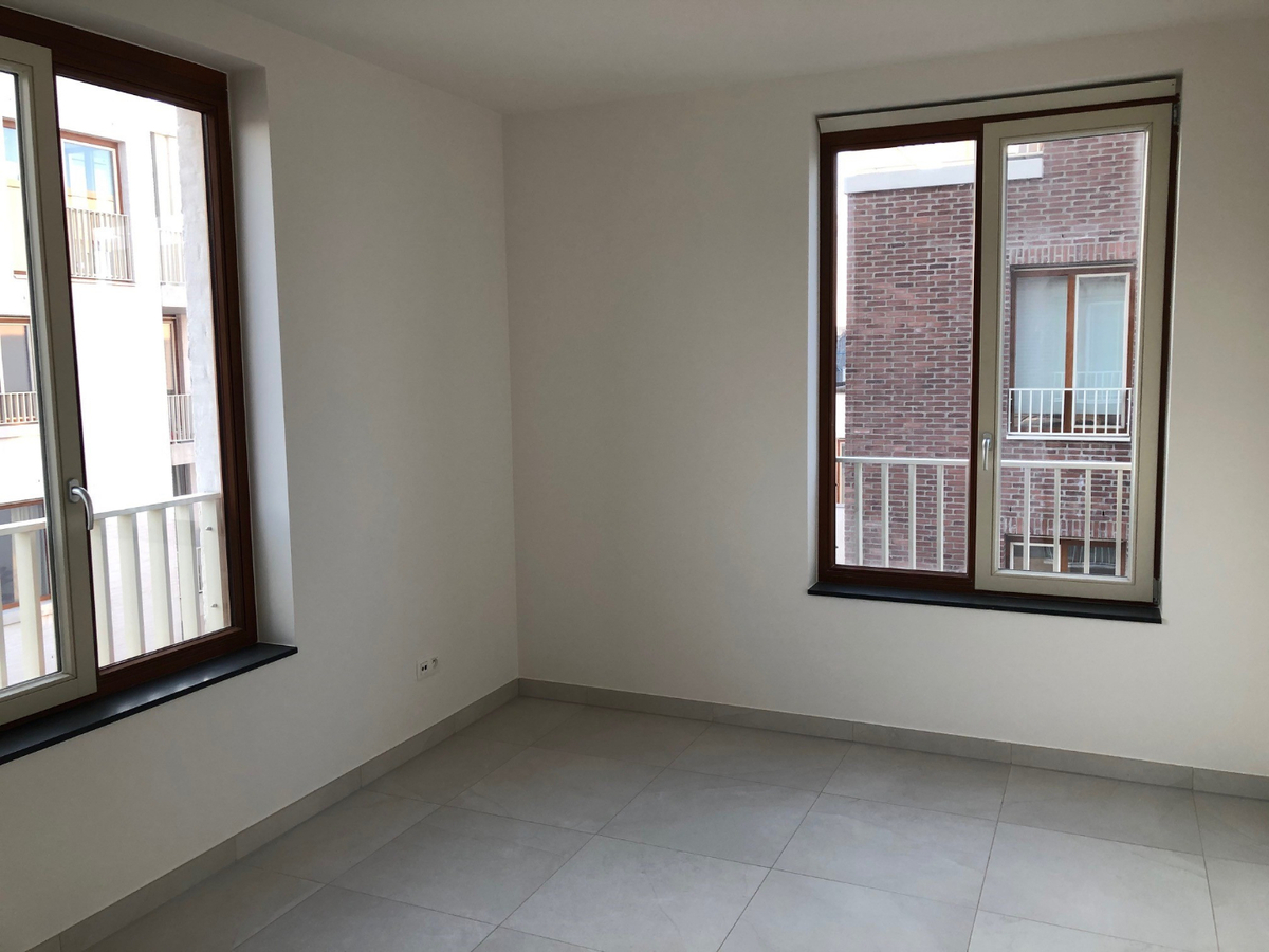 Luxueus wonen met unieke skyline én zicht op 't water. 