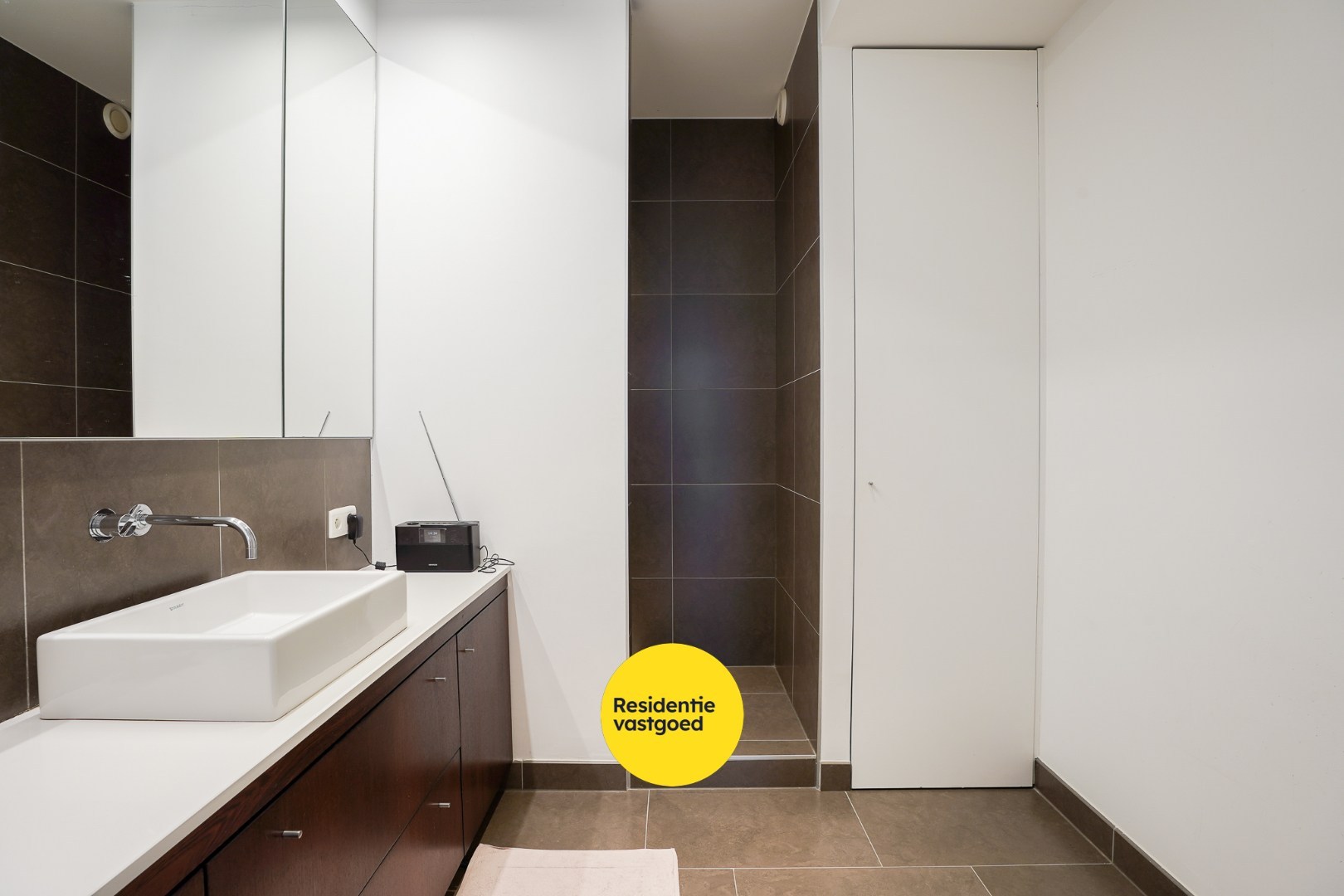 Exclusief wonen aan het Koningin Astridpark – stijlvol appartement met uitzonderlijk terras 