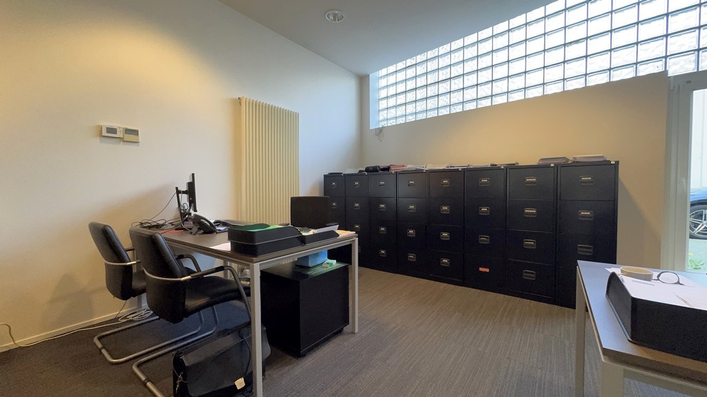 Commercieel kantoor te huur in centrum Gent