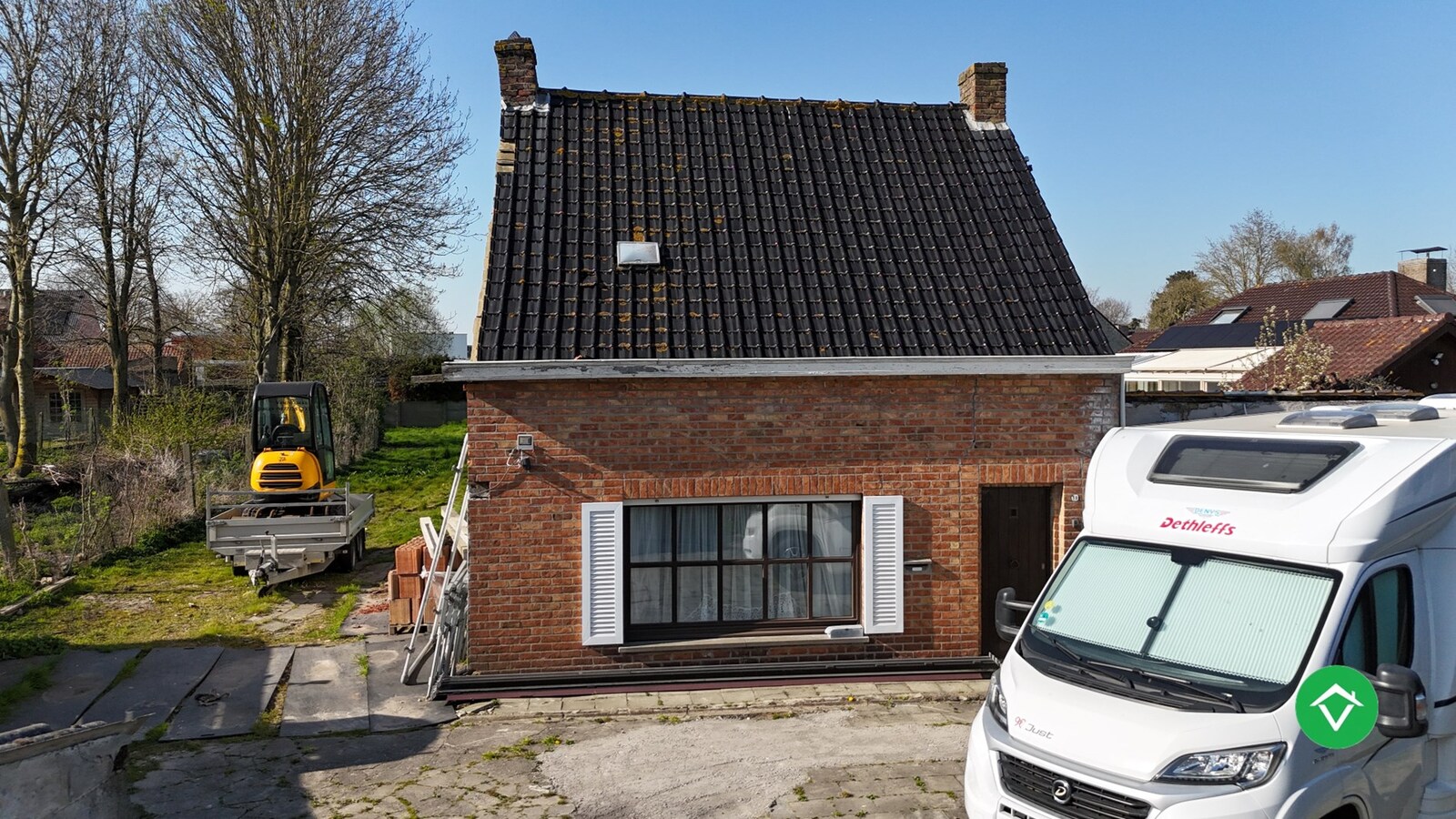 Te renoveren woning in centrum Koekelare 