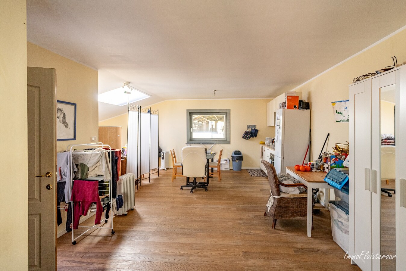 Uitzonderlijke woning met paardenaccommodatie, binnen- en buitenpiste op ca. 9,4 ha te Haacht 