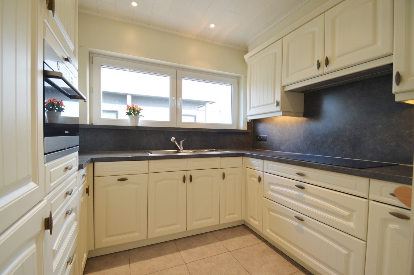 Halfopen bebouwing met 4 slaapkamers - Zeebrugge 