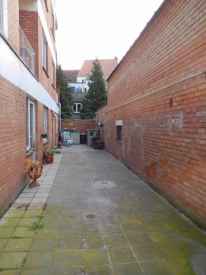 Ruim gelijkvloersappartement 2 slpk 