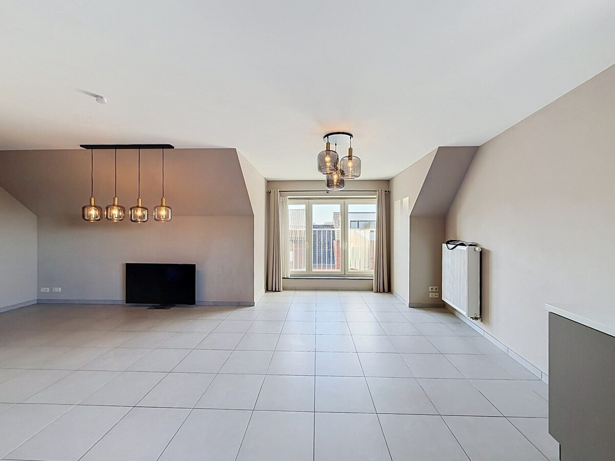 Moderne duplex met 3 slaapkamers te huur in Waarschoot 