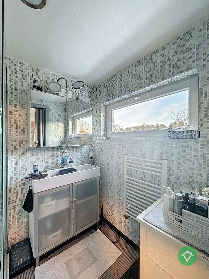 Woning met 2 slaapkamers en garage te Koekelare 