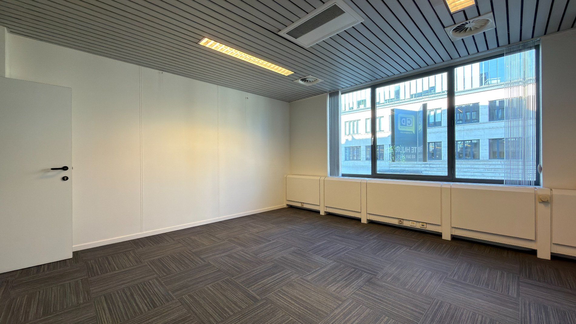 Commodity House in Berchem: kantoren te huur