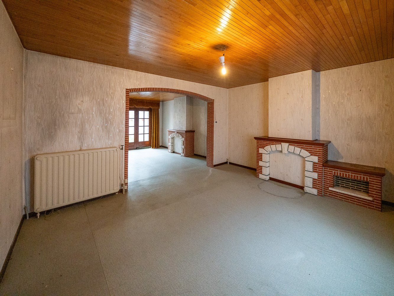 Te renoveren woning in het centrum van Schepdaal 