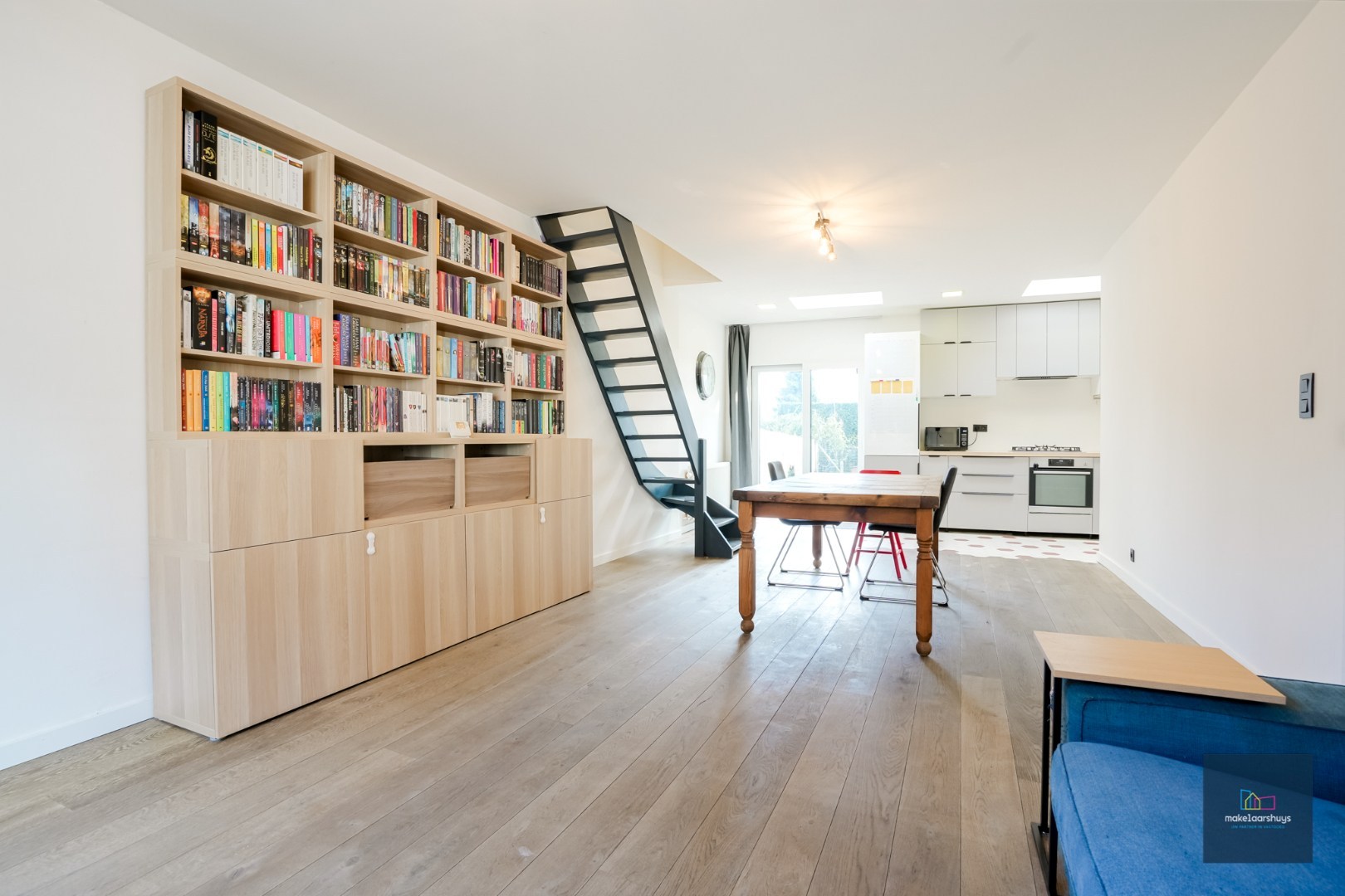 Gezellige eigendom met tuin in het centrum van Mariakerke 