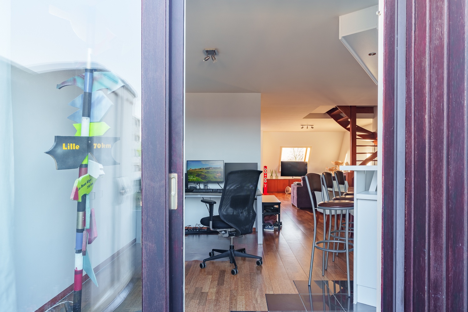 Instapklaar duplexappartement te Waarschoot. 