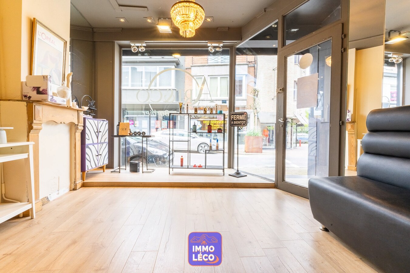 Commerce en plein centre-ville, dans une rue passante ! 