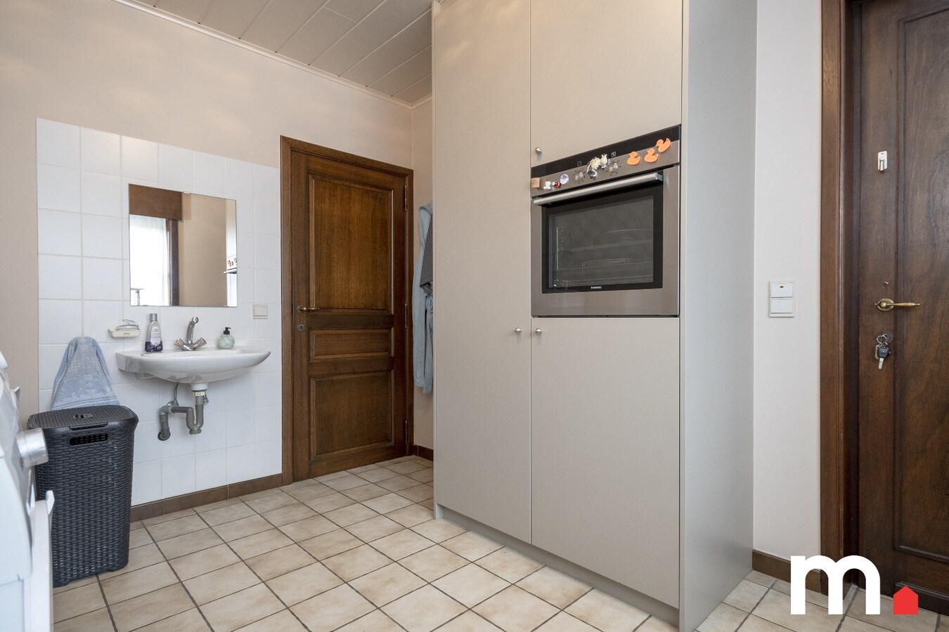 Alleenstaande villa met 6 slaapkamers en zonnige tuin op TOPligging ! 